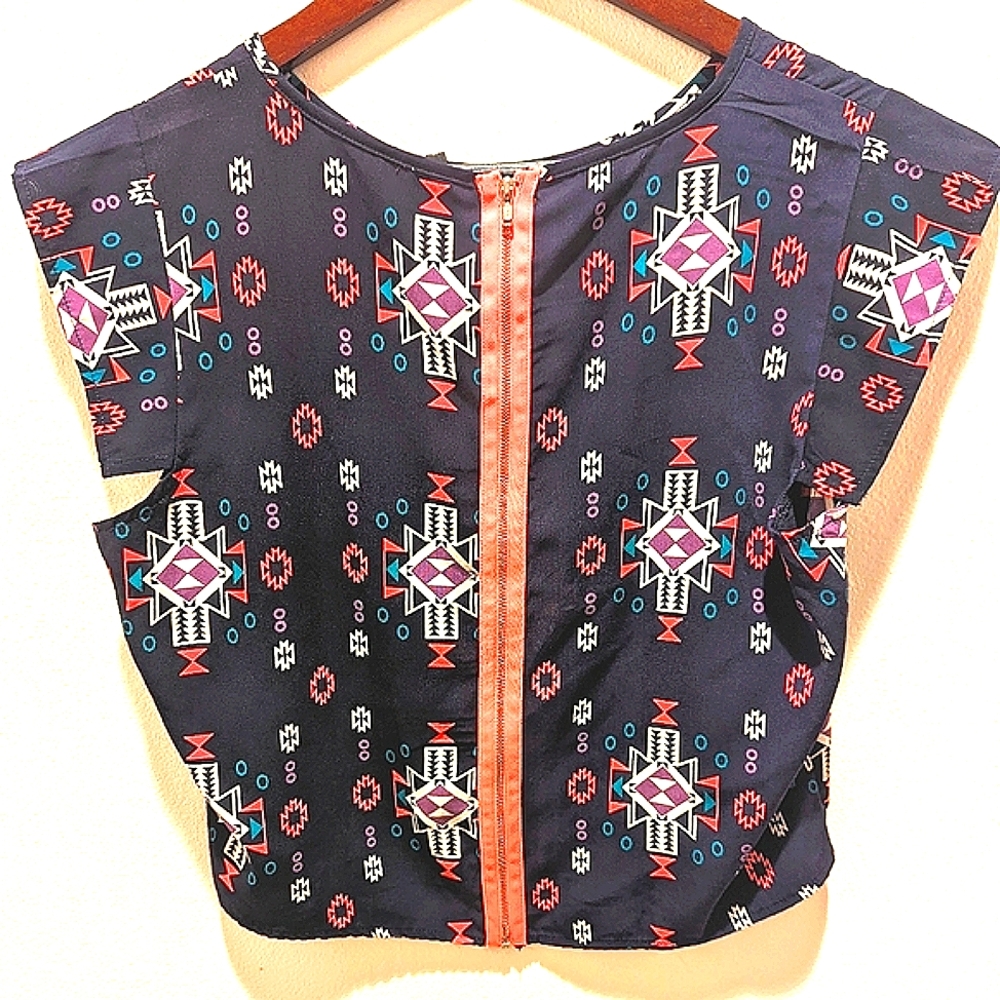 * B Jewel* Zip Back Cropped Blouse Size Girls XL - Picture 2 of 5